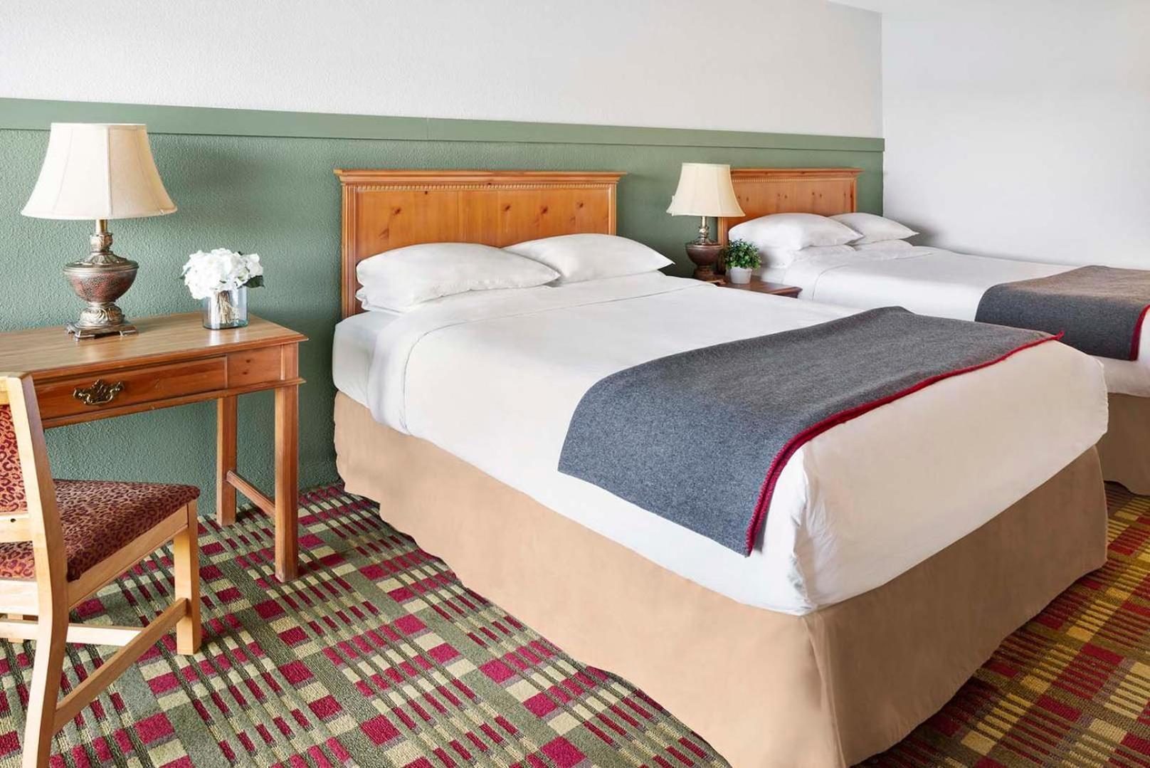 Ocean Gate Resort Southport Buitenkant foto
